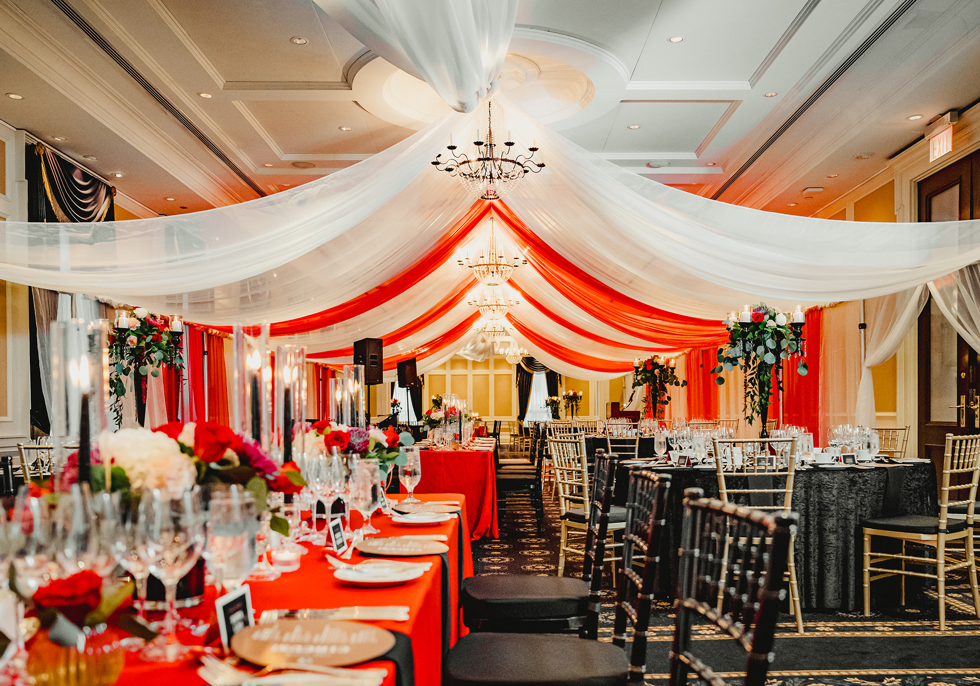 Ballroom decorated for the Circus gala. (Black & Gold Photography)